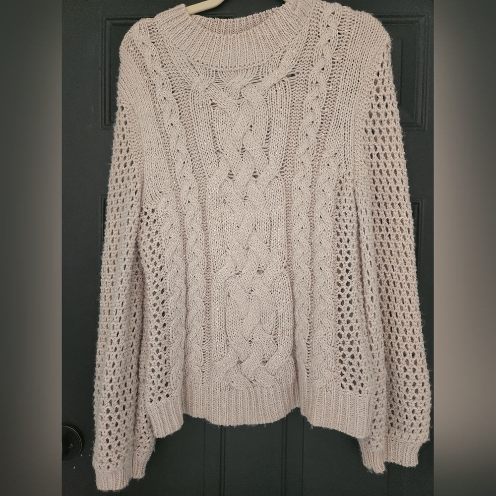 Women's sweater